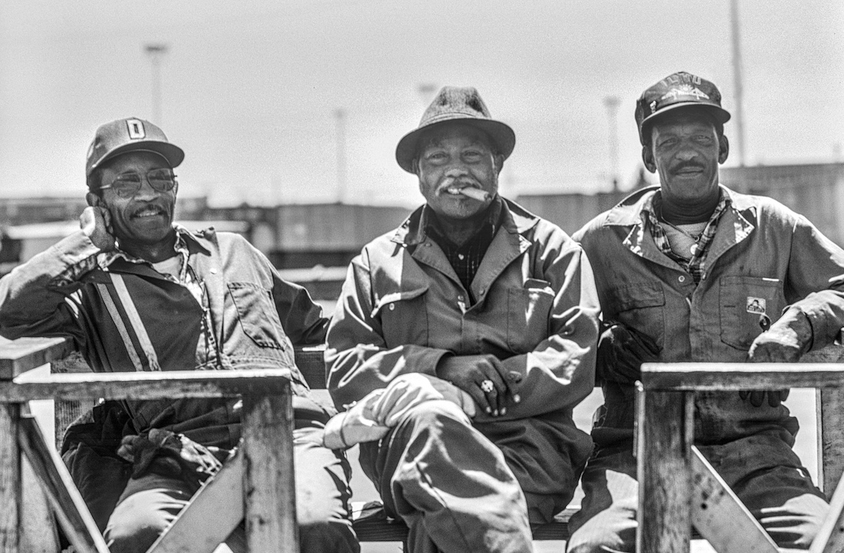 Cigar Jimmy and the hook-on men, Alameda, 1986/Frank Silva